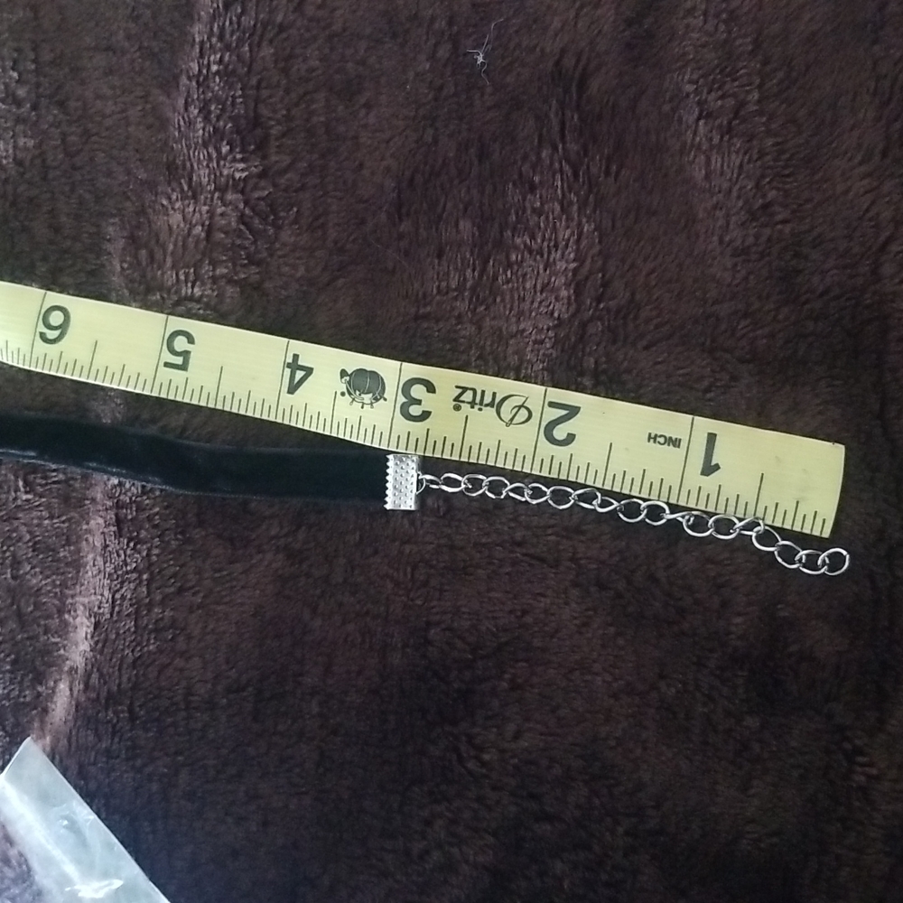 Heart Necklaces & Pendants Lace Chokers Necklaces - Picture 3 of 3